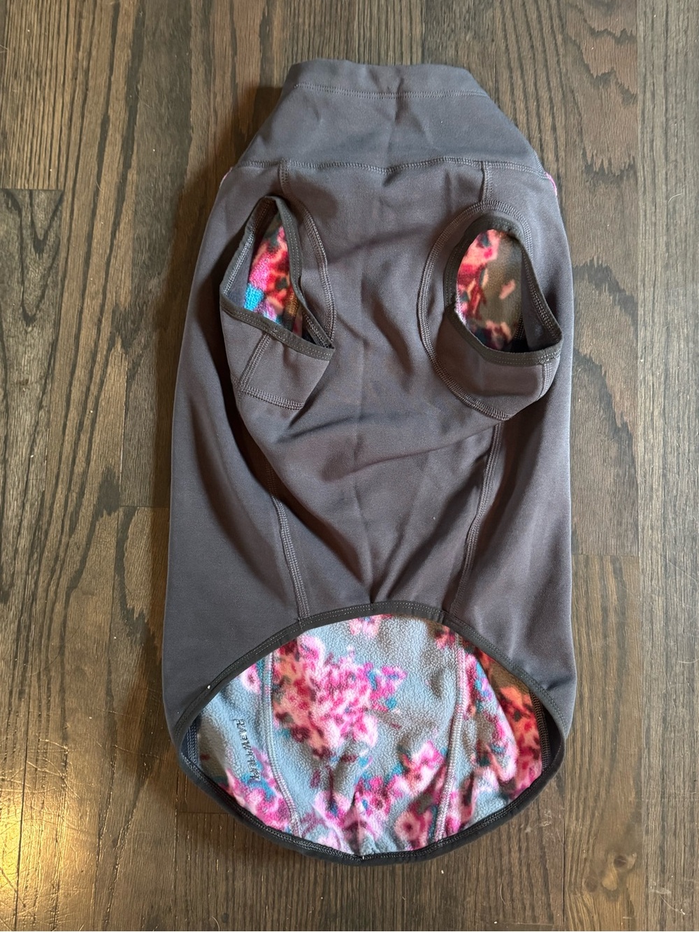 Ruffwear Dog Fleece Pullover - Gray with Pink Floral medium - Picture 2 of 6